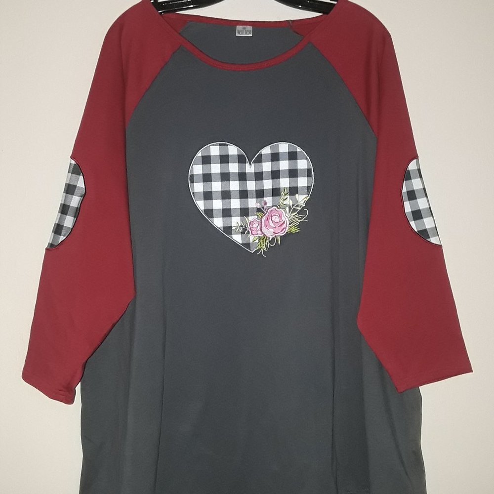 NWOT women's long sleeves top Size XXL